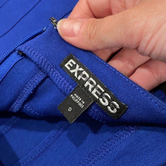 Express Skirt - Picture 3 of 3